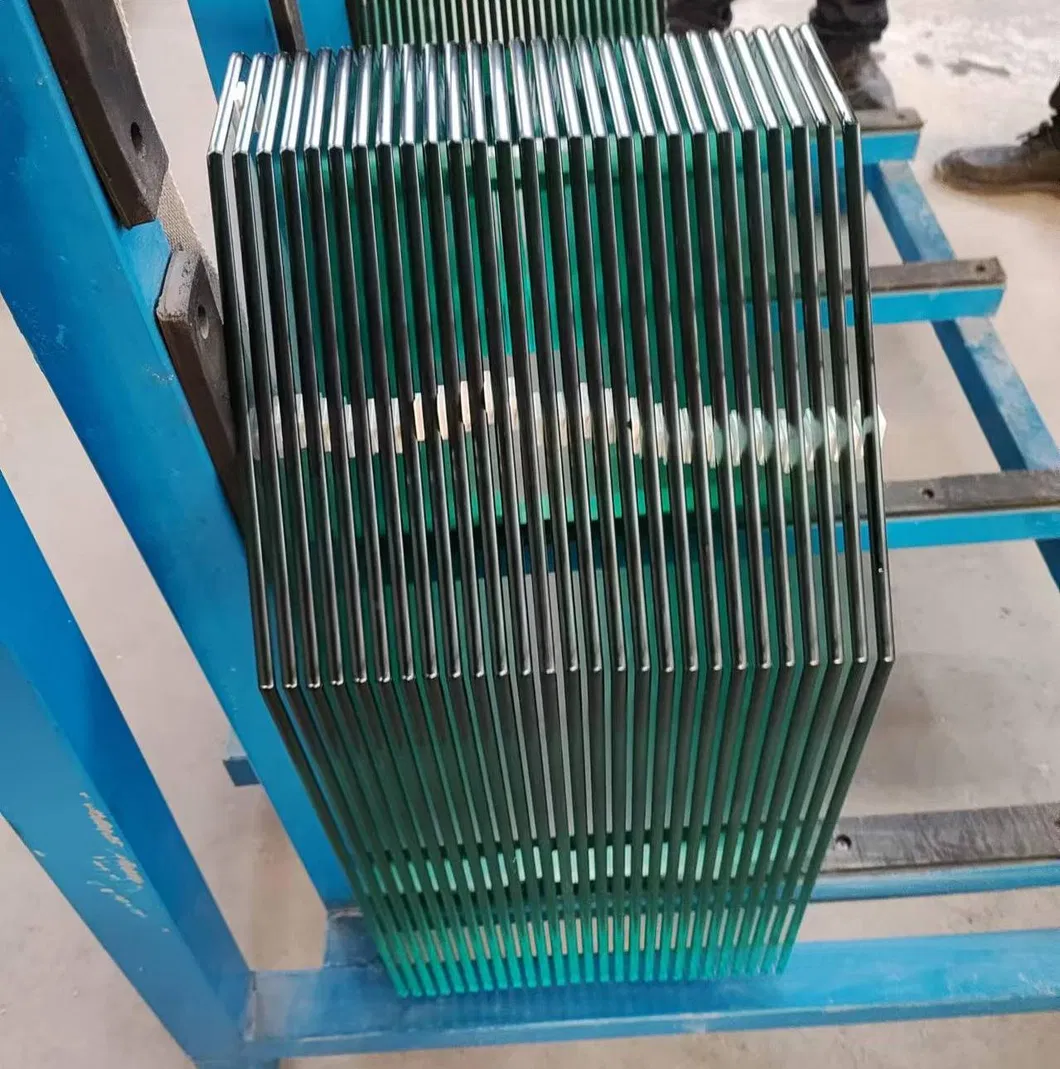 L&aacute;piz de vidrio templado curvado extra claro bordes y ranuras pulidos planos