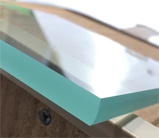 3 mm-12 mm transparente bajo vidrio templado de hierro con bordes pulidos redondos a l&aacute;piz