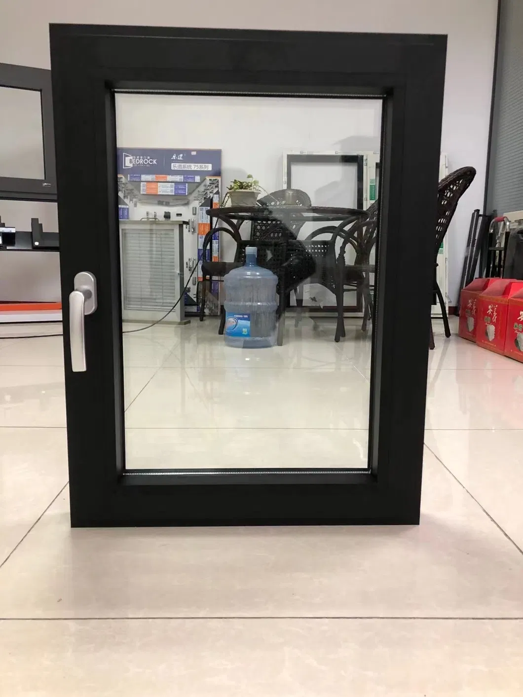 Ventana de toldo con bisagras de aluminio de ruptura t&eacute;rmica de 70 series