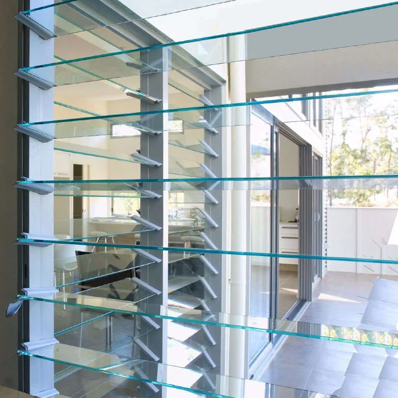 Ventana de aluminio con cuchillas de vidrio ajustable