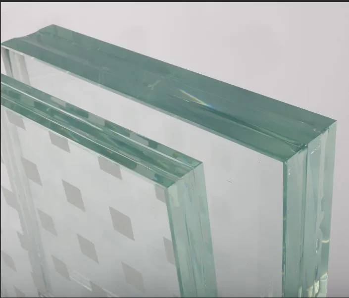 Vidrio laminado templado de 17.52 mm bajo de hierro bajo