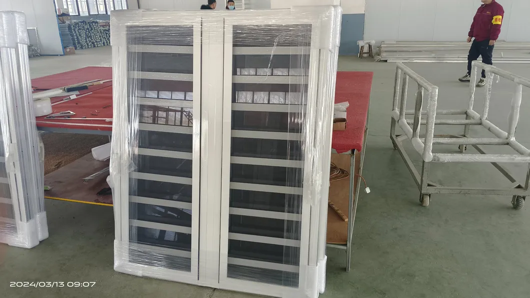Ventana de ventilaci&oacute;n de vidrio a prueba de hurac&aacute;n de aluminio Jalousie