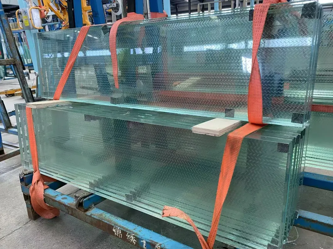 Piso de vidrio laminado con temperatura m&uacute;ltiple de 30 mm Multi -Slip
